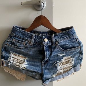American Eagle Size 0 Lacey Boho Shorts